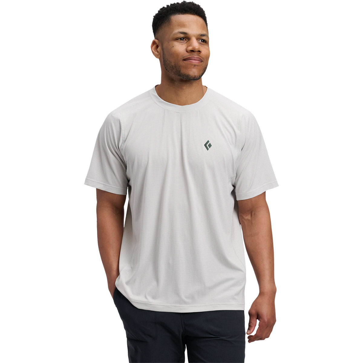 Camiseta Hombre M Distance Ss Tech Tee Black Diamond Gris – M+ store