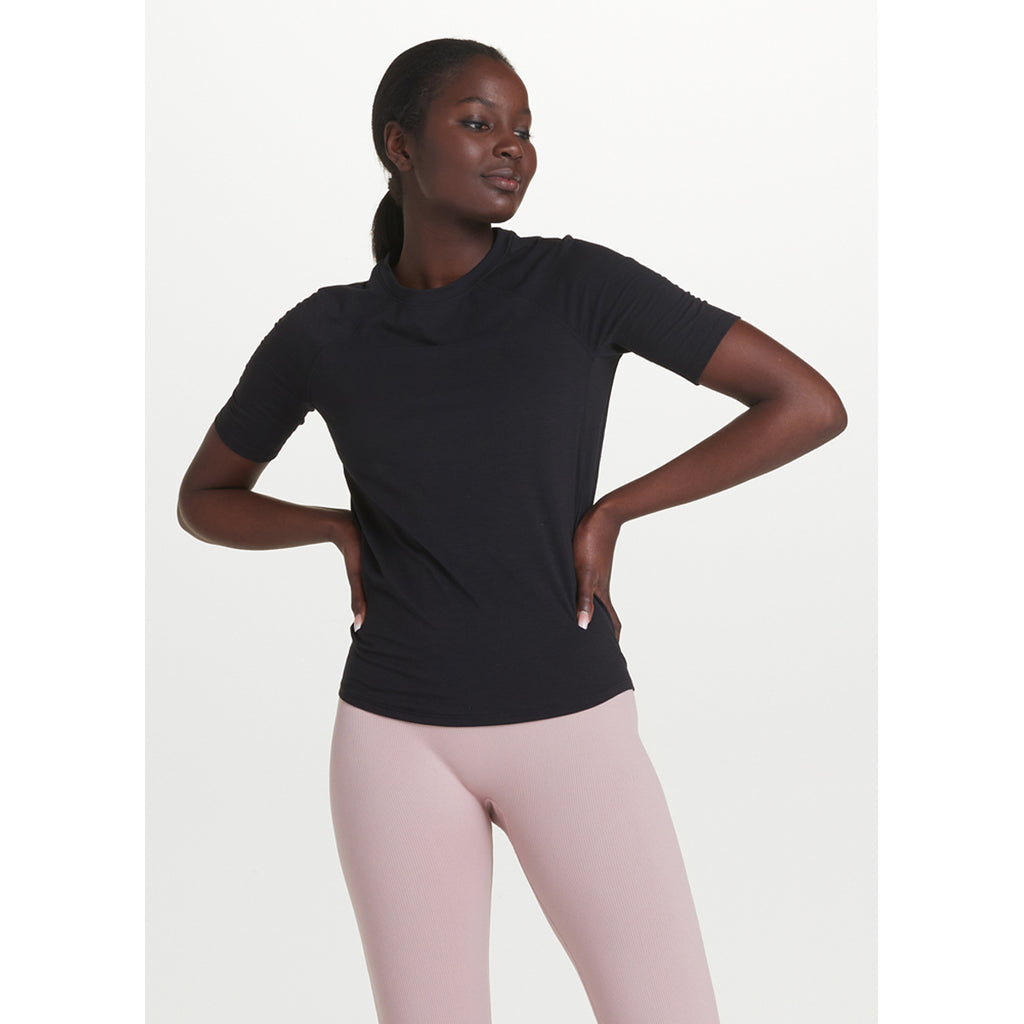 Camiseta Mujer Performance Wool  Short Sleeve Lole Negro 5